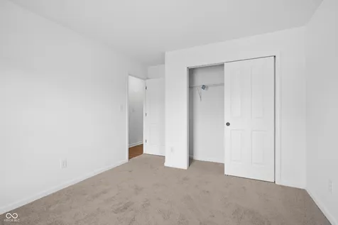 321 Brooks Bend Brownsburg IN 46112