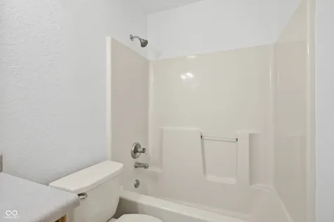 321 Brooks Bend Brownsburg IN 46112
