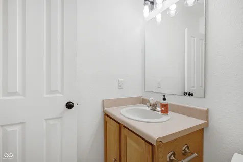 321 Brooks Bend Brownsburg IN 46112