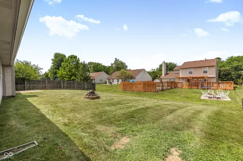 321 Brooks Bend Brownsburg IN 46112
