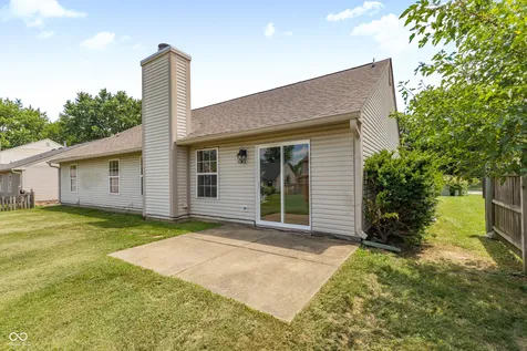 321 Brooks Bend Brownsburg IN 46112