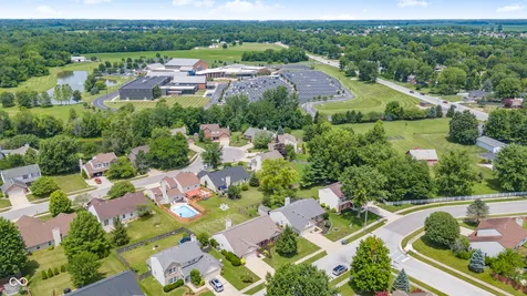 321 Brooks Bend Brownsburg IN 46112
