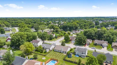 321 Brooks Bend Brownsburg IN 46112