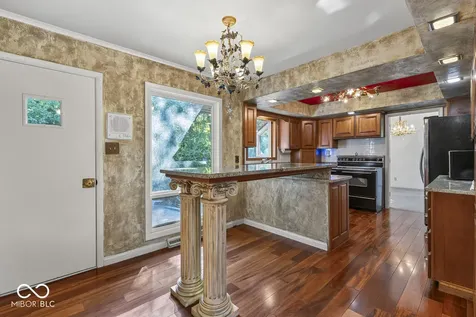 6502 Landborough Drive S Indianapolis IN 46220