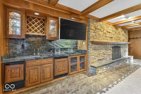 6502 Landborough Drive S Indianapolis IN 46220