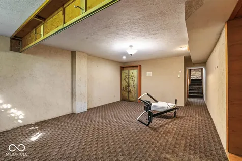 6502 Landborough Drive S Indianapolis IN 46220