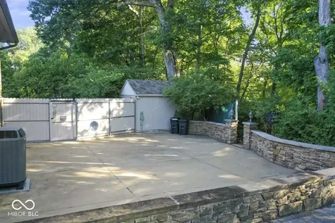 6502 Landborough Drive S Indianapolis IN 46220