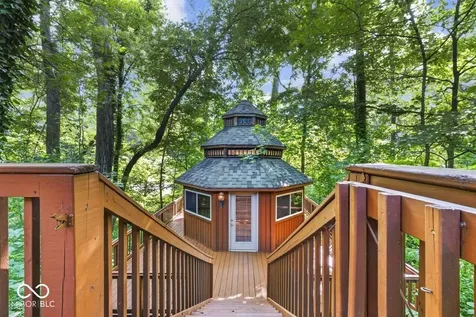 6502 Landborough Drive S Indianapolis IN 46220