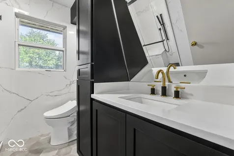 6502 Landborough Drive S Indianapolis IN 46220