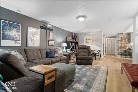 1897 N Summer Drive Crawfordsville IN 47933