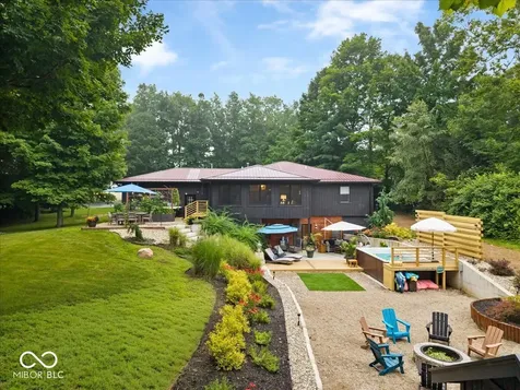 1897 N Summer Drive Crawfordsville IN 47933