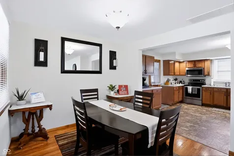 2209 S Miller Avenue Shelbyville IN 46176