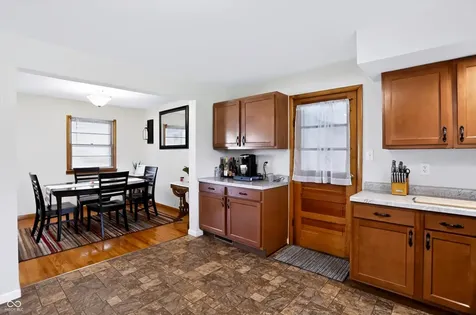 2209 S Miller Avenue Shelbyville IN 46176