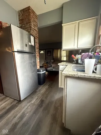 20 W Southern Avenue Indianapolis IN 46225