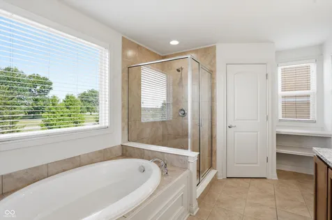 8752 Windpointe Pass Zionsville IN 46077