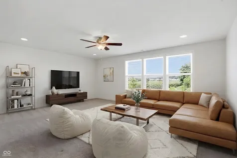 8752 Windpointe Pass Zionsville IN 46077