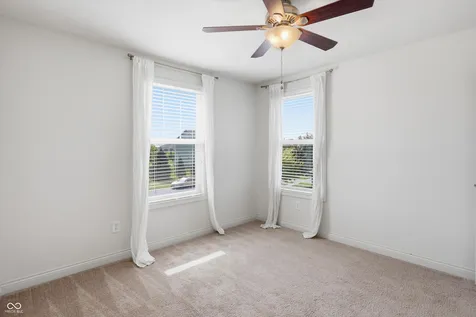 8752 Windpointe Pass Zionsville IN 46077