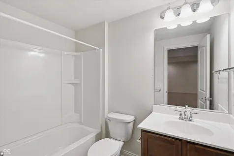 8752 Windpointe Pass Zionsville IN 46077