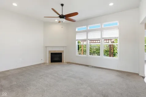 8752 Windpointe Pass Zionsville IN 46077