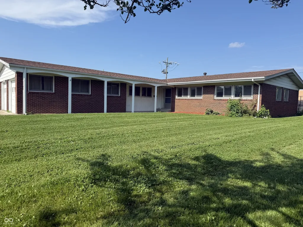 2585 Union Street Columbus IN 47201