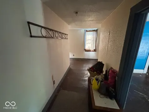 11187 N 200 W Alexandria IN 46001