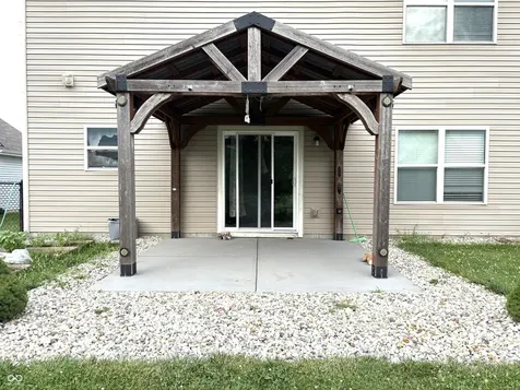 2702 Ashton Lane Greenwood IN 46143