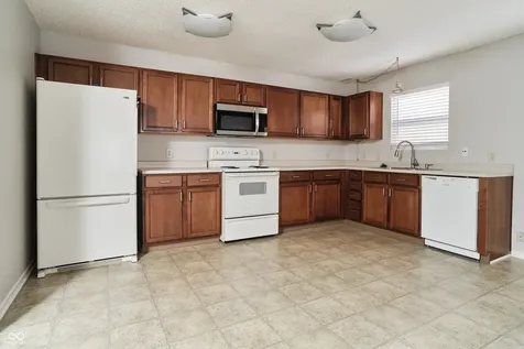 14169 Clapboard Drive Noblesville IN 46060