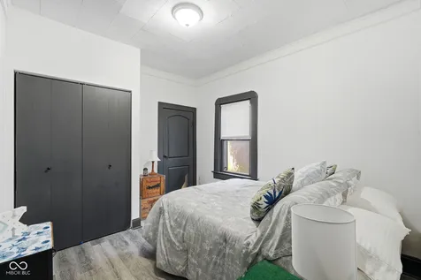 233 S Dearborn Indianapolis IN 46201