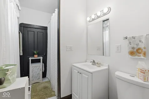 233 S Dearborn Indianapolis IN 46201