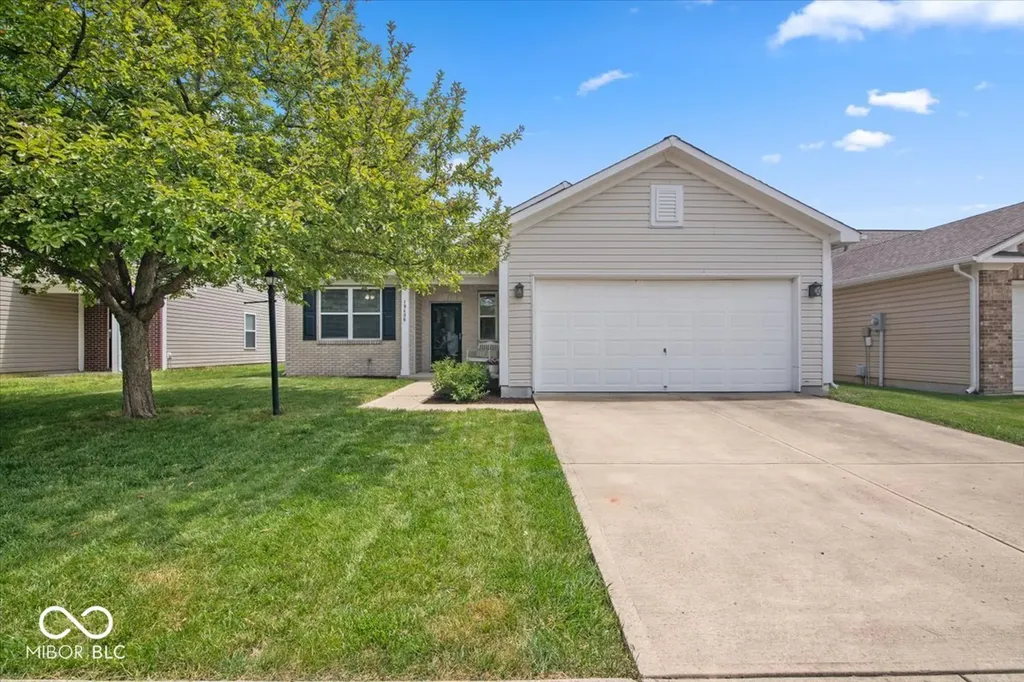 19406 Prairie Crossing Drive Noblesville IN 46062