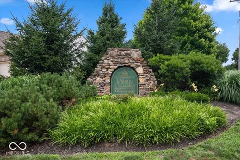 19406 Prairie Crossing Drive Noblesville IN 46062