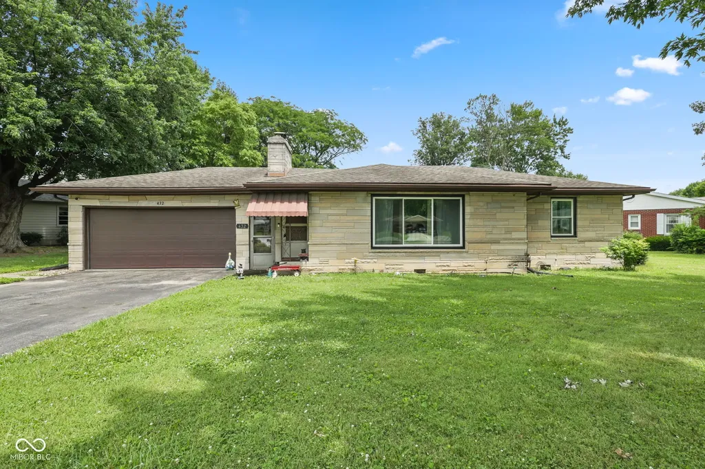 432 Lockerbie Road Shelbyville IN 46176