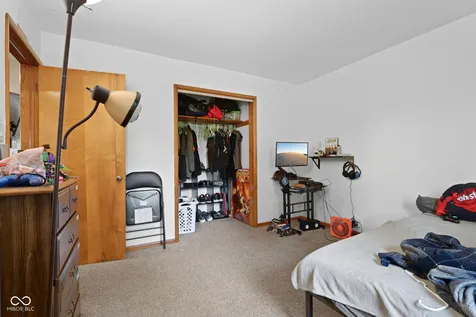 432 Lockerbie Road Shelbyville IN 46176
