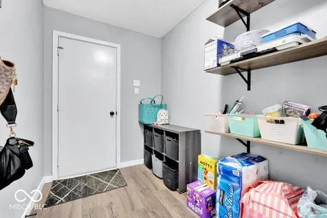 2253 Edgewater Plainfield IN 46168