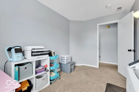 2253 Edgewater Plainfield IN 46168