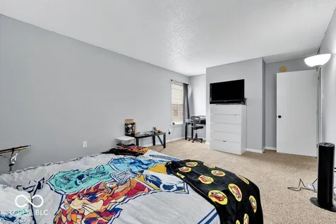 2253 Edgewater Plainfield IN 46168