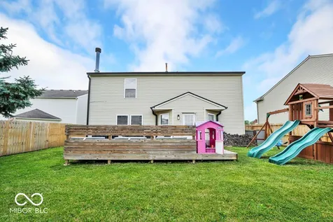 2253 Edgewater Plainfield IN 46168