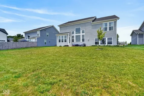 1519 Spring Meadow Court Greenfield IN 46140