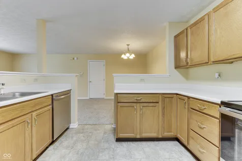 6028 Wildcat Drive Indianapolis IN 46203