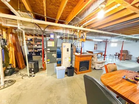 850 S 700 W Lebanon IN 46052