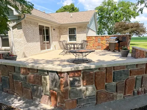 850 S 700 W Lebanon IN 46052