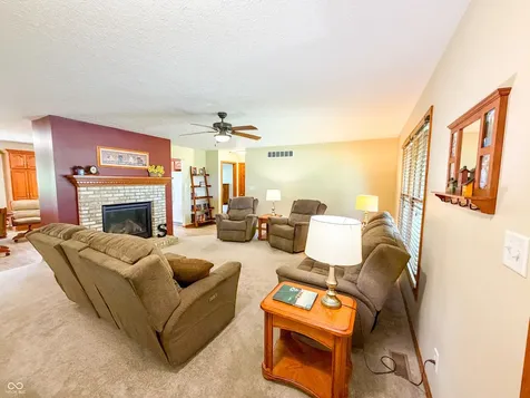 850 S 700 W Lebanon IN 46052