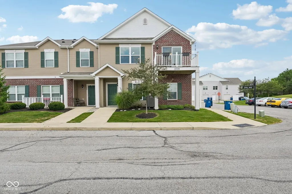 12035 Zircon Lane Fishers IN 46038