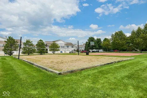 12035 Zircon Lane Fishers IN 46038