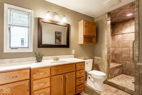 1437 Demaree Road Greenwood IN 46143