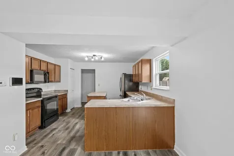 6751 Percy Drive Indianapolis IN 46113