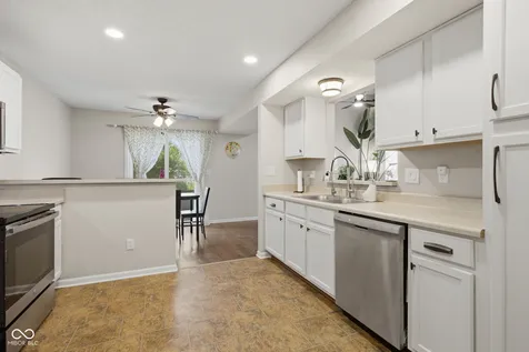 2823 Cahokia Court Indianapolis IN 46217