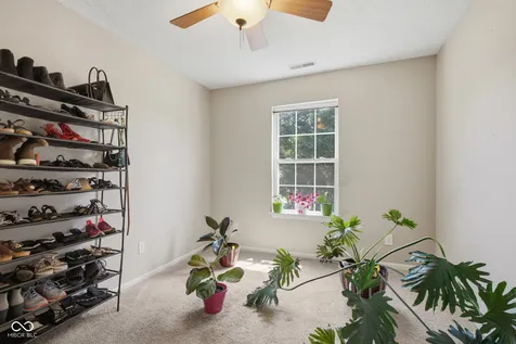 2823 Cahokia Court Indianapolis IN 46217