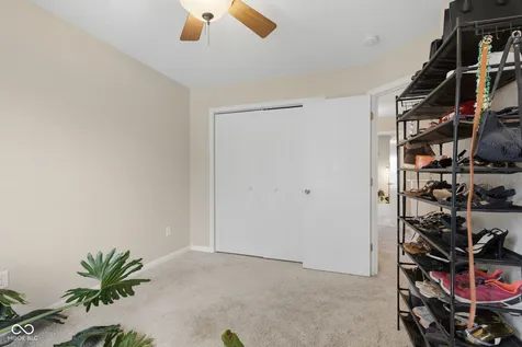 2823 Cahokia Court Indianapolis IN 46217
