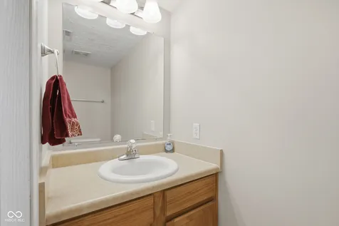 2823 Cahokia Court Indianapolis IN 46217